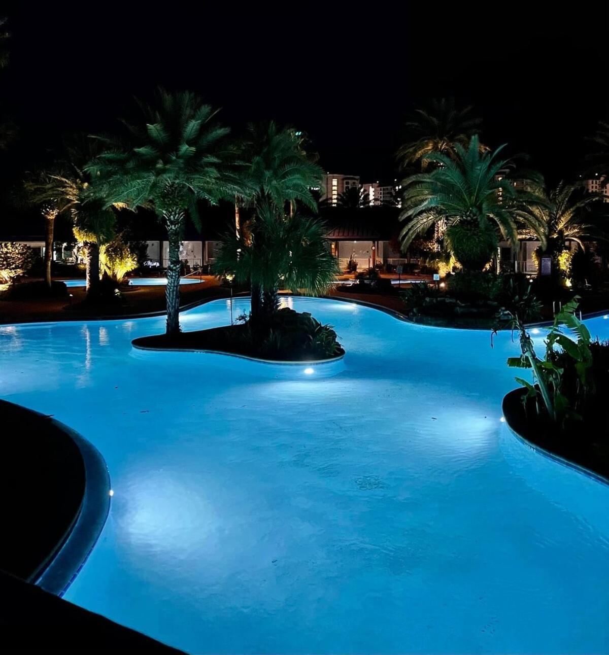 5 Star Resort 2Br 2 Bath King Suite Shuttle Pools Across From Beach 2208 德斯廷 外观 照片