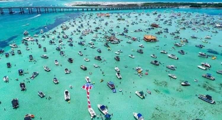 5 Star Resort 2Br 2 Bath King Suite Shuttle Pools Across From Beach 2208 德斯廷 外观 照片