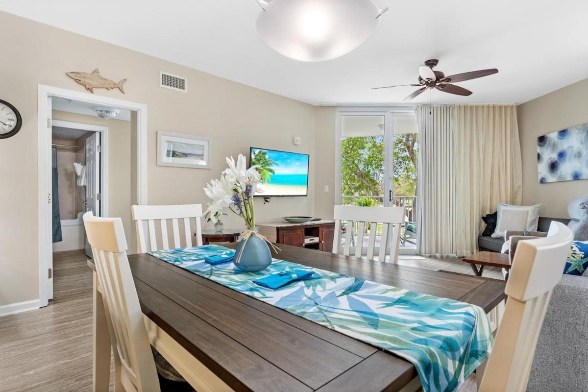 5 Star Resort 2Br 2 Bath King Suite Shuttle Pools Across From Beach 2208 德斯廷 外观 照片